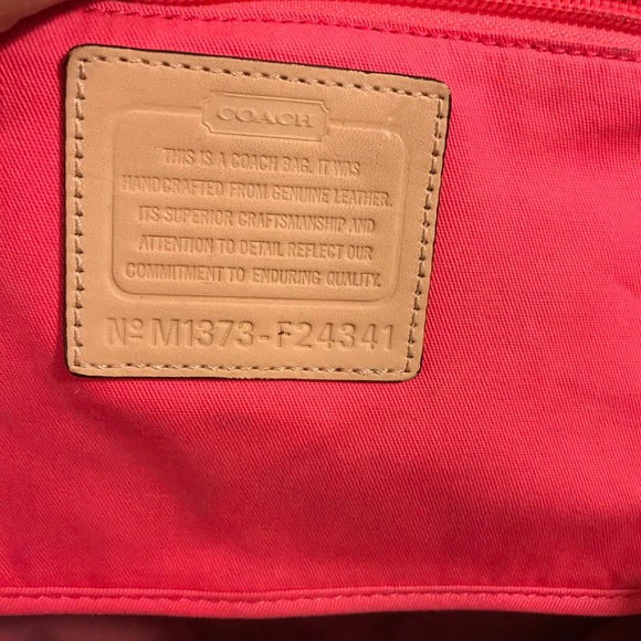 Coach - Picture 5 of 8